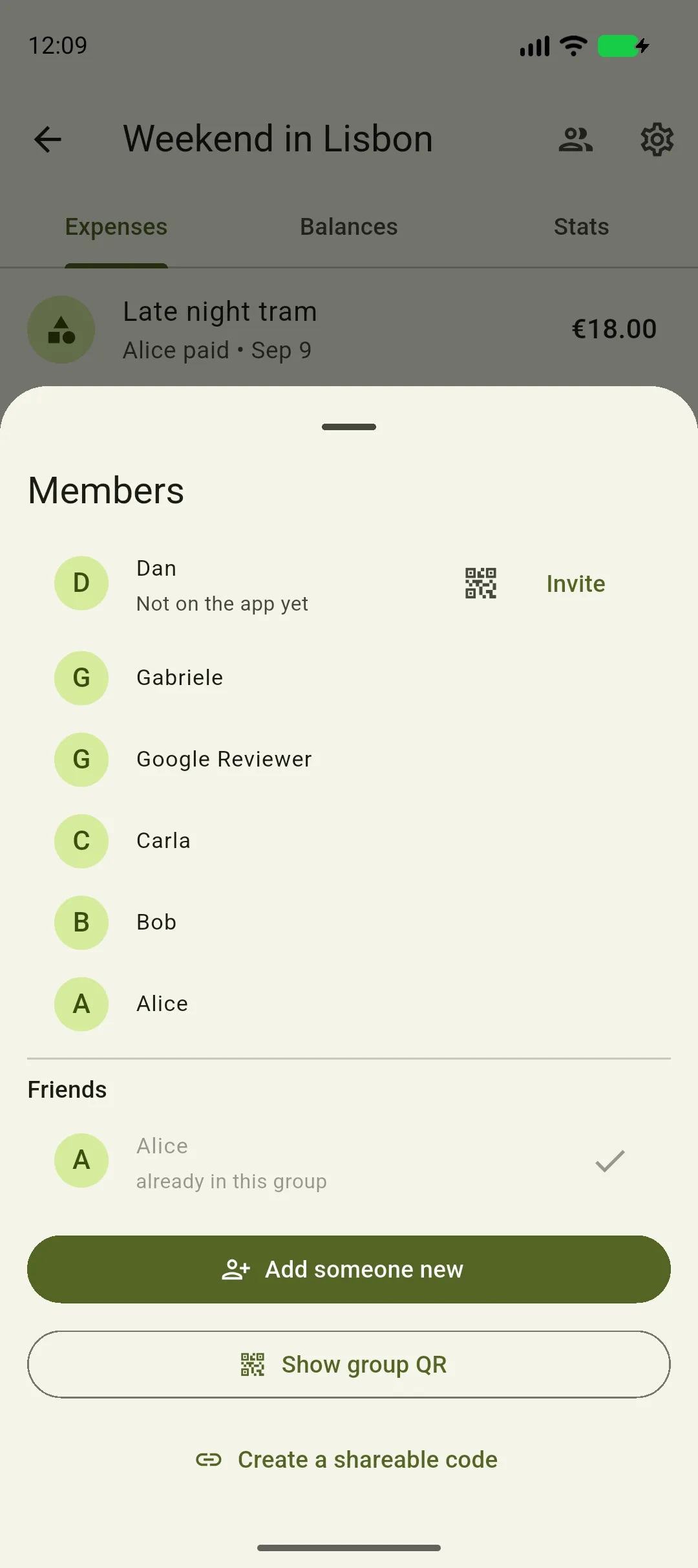 The Members sheet listing Dan (not on the app yet, with an Invite button), Gabriele, Google Reviewer, Carla, Bob and Alice, a Friends section below, and Add someone new, Show group QR and Create a shareable code buttons